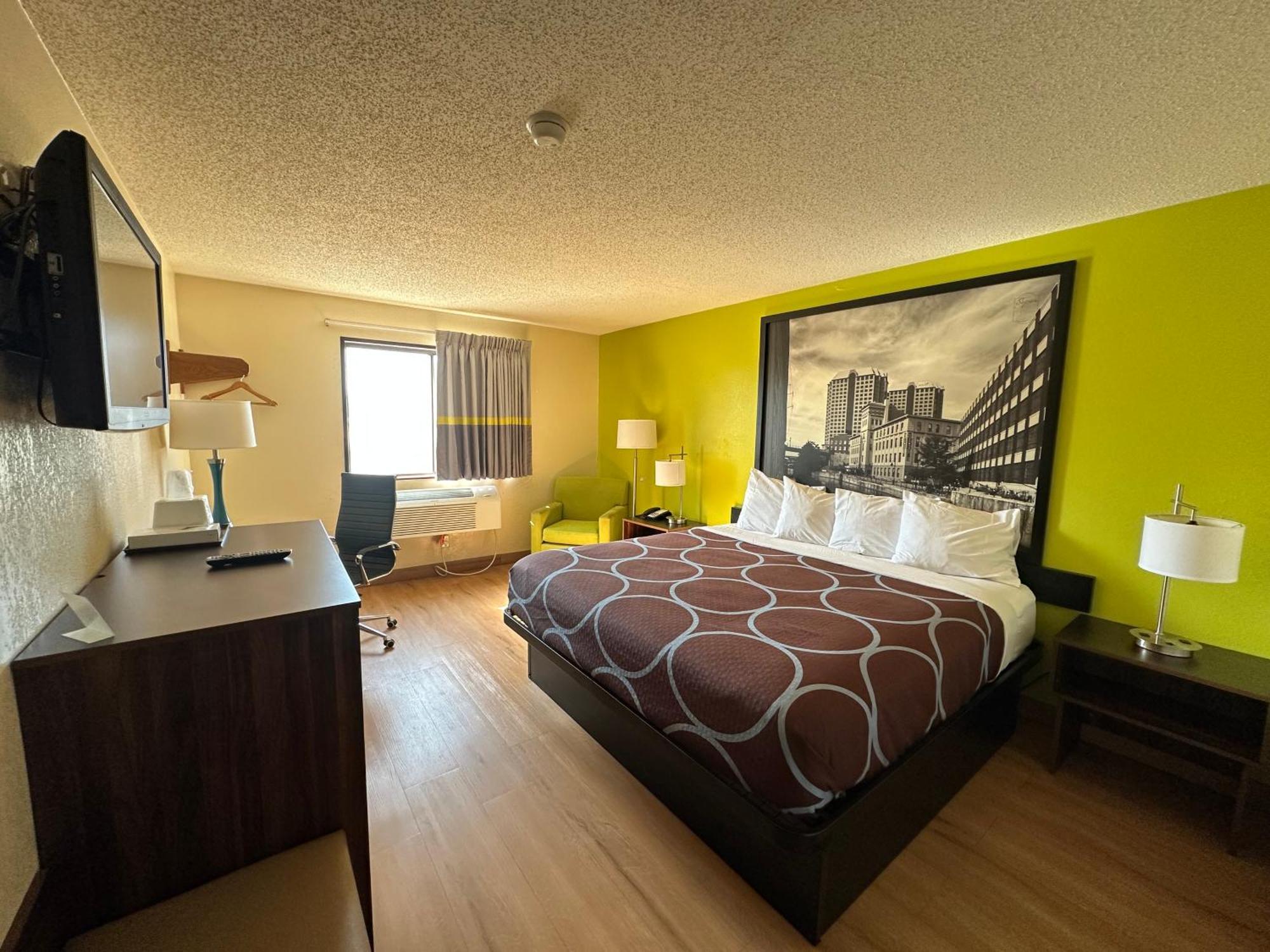 Hotel Super 8 By Wyndham Farmville